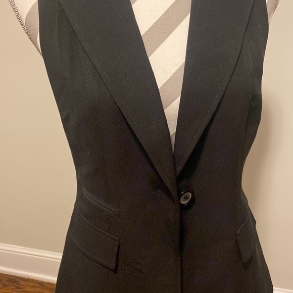 Forever21 Black Long Vest - Picture 5 of 6